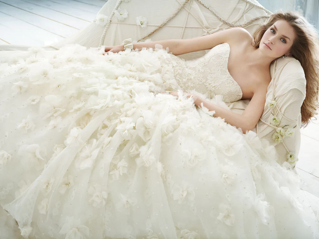 6684609 wedding dress wallpapers 1024x1024